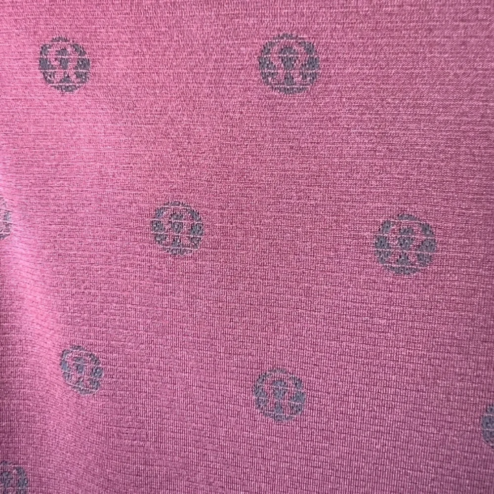 *FIRM PRICE* Lululemon Swiftly Tech long sleeve top 2.0 Yoga Pop Cassis black